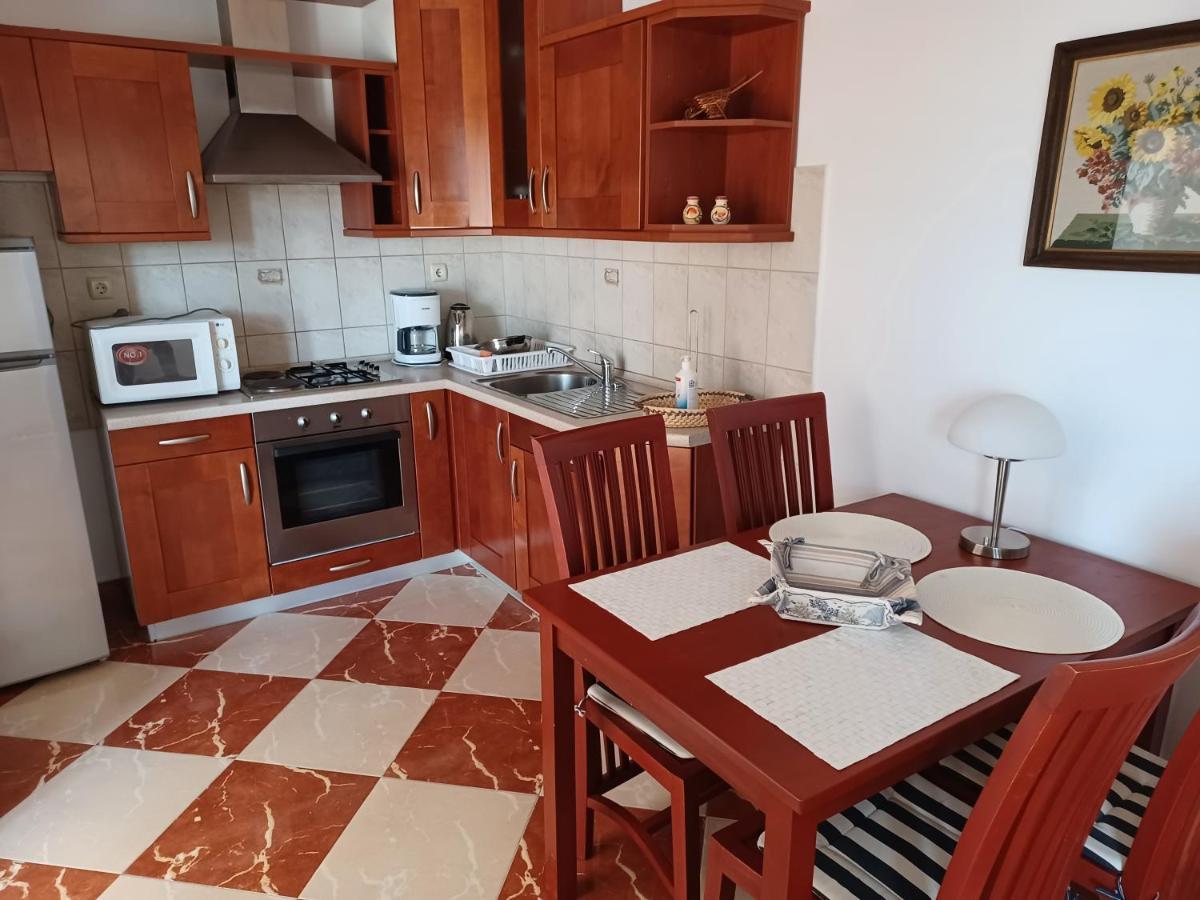 Apartmani Ivic Paka Rab Банёл Экстерьер фото