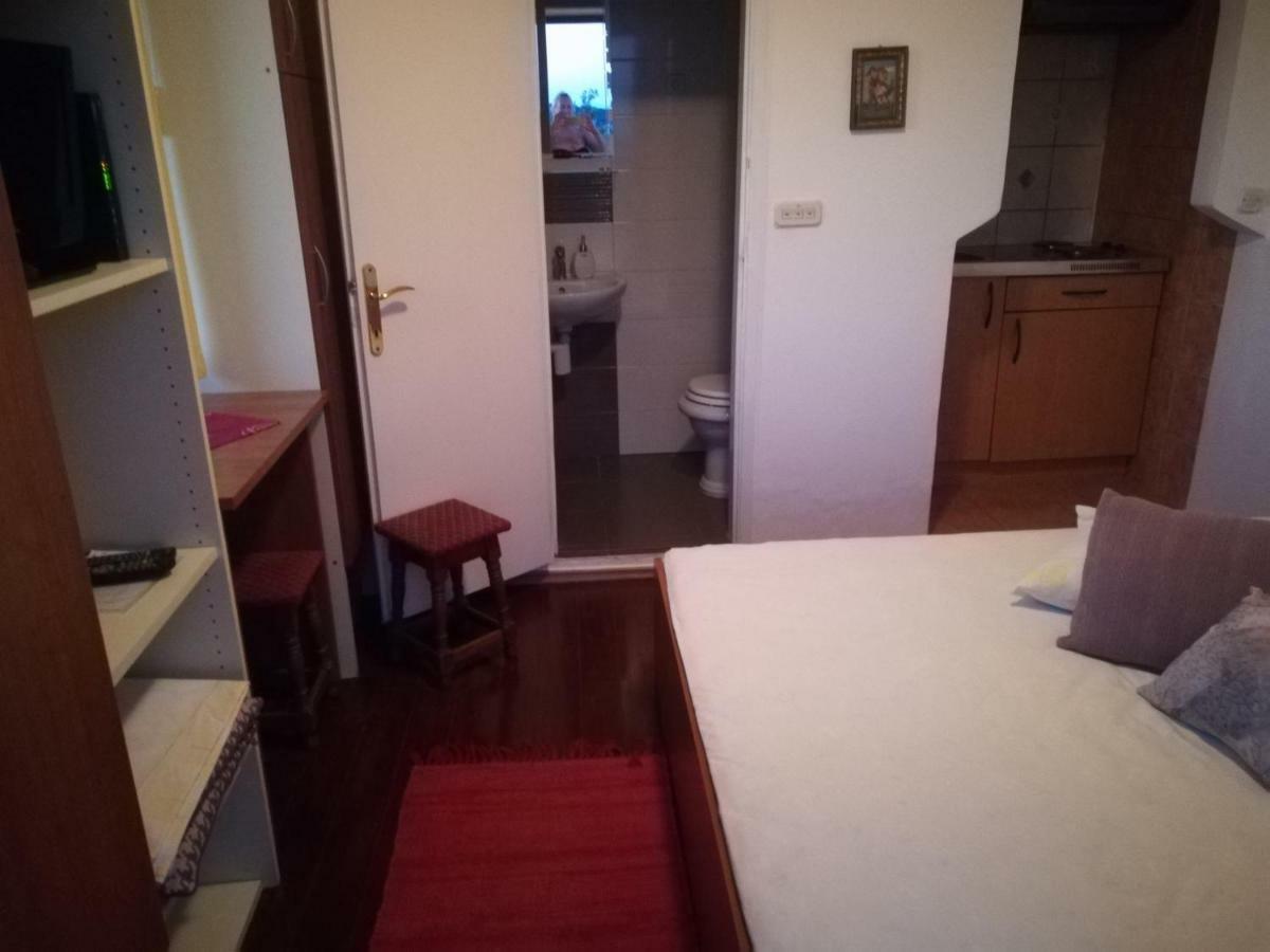 Apartmani Ivic Paka Rab Банёл Экстерьер фото