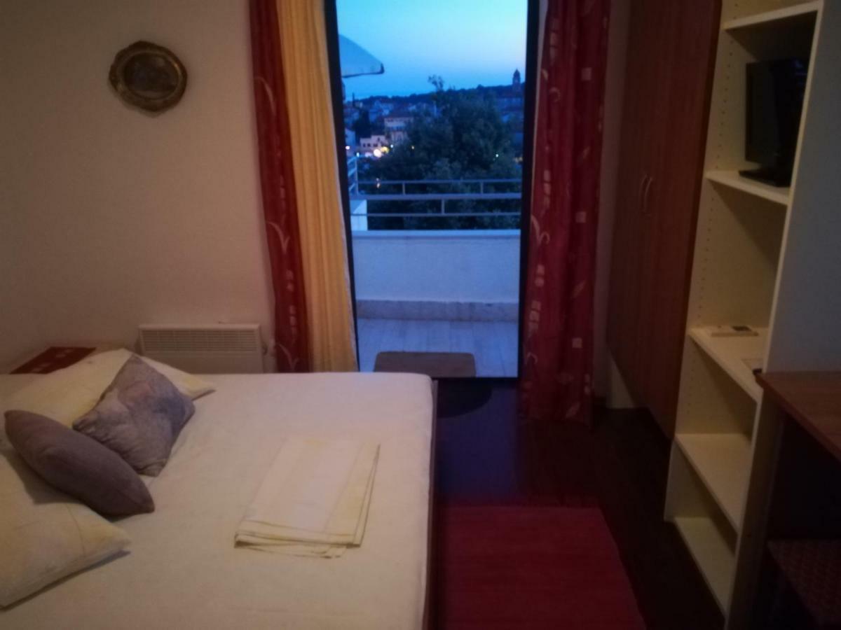 Apartmani Ivic Paka Rab Банёл Экстерьер фото