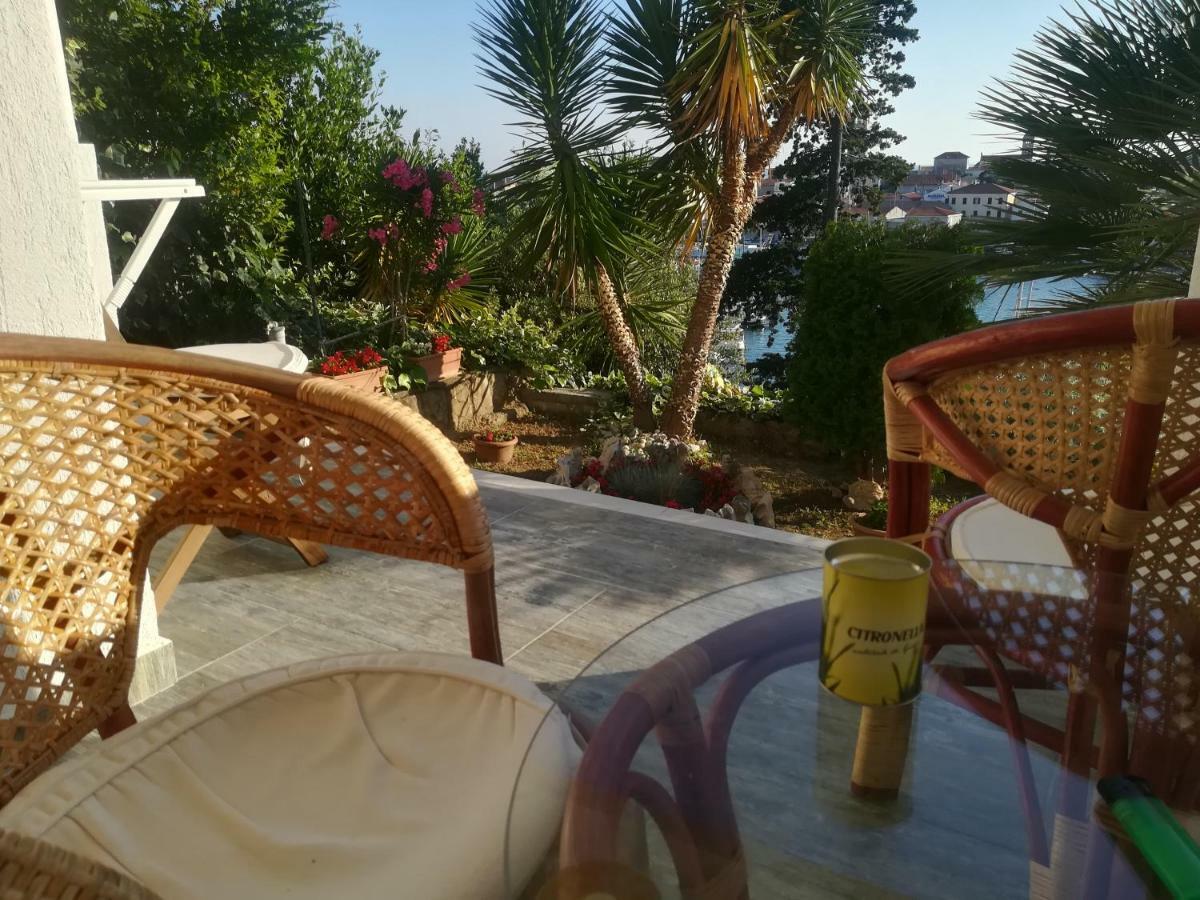 Apartmani Ivic Paka Rab Банёл Экстерьер фото