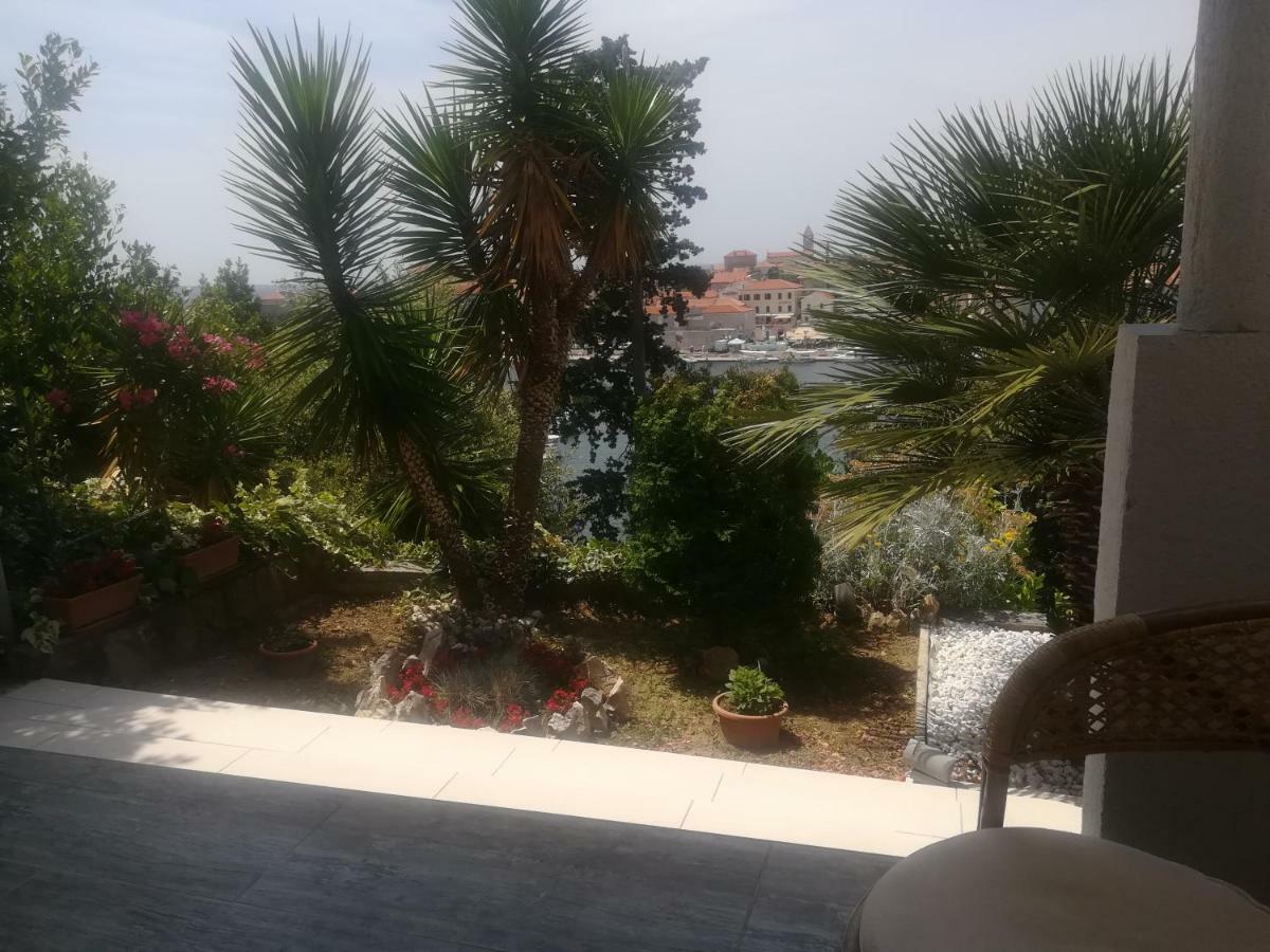 Apartmani Ivic Paka Rab Банёл Экстерьер фото